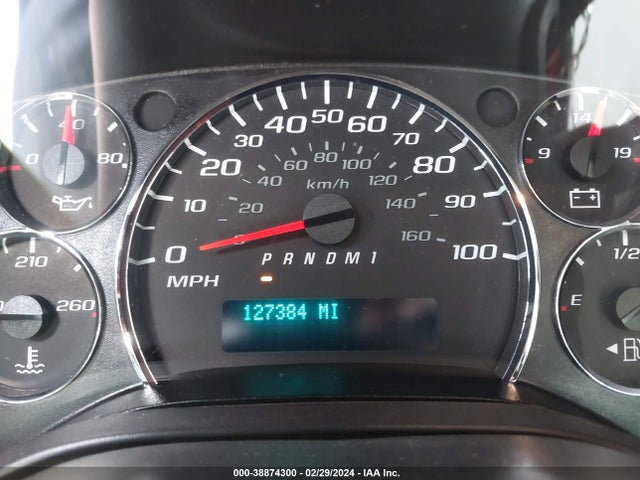 Chevrolet Express 2500 Work Van 2017 1GCWGAFG3H1245462 Image 15