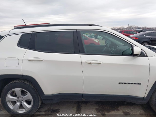 Jeep Compass Latitude Fwd 2019 3C4NJCBB9KT651944 Image 14