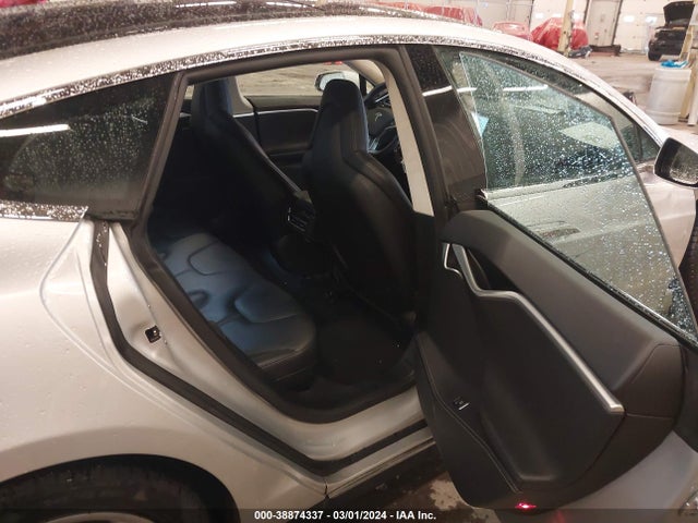 Tesla Model S P85 2014 5YJSA1H18EFP32006 Image 8