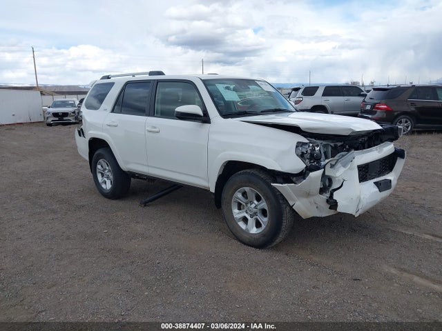 Toyota 4RUNNER SR5 2023 JTEMU5JR2P6157273 Image 1