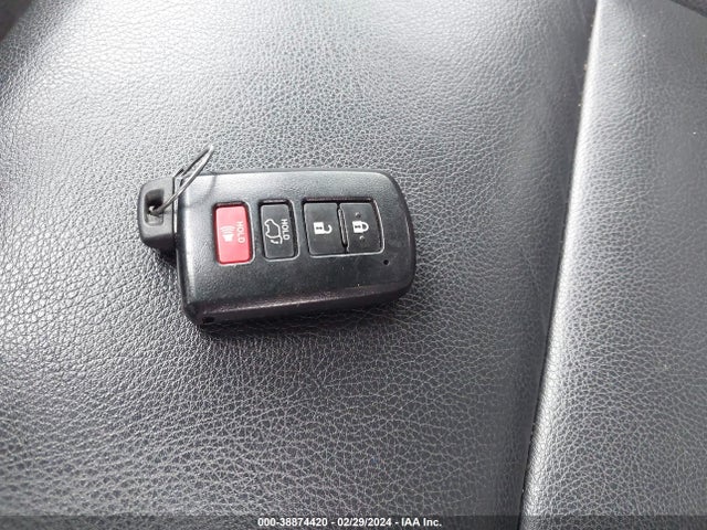 Toyota Rav4 Limited 2015 2T3YFREV1FW231939 Image 11
