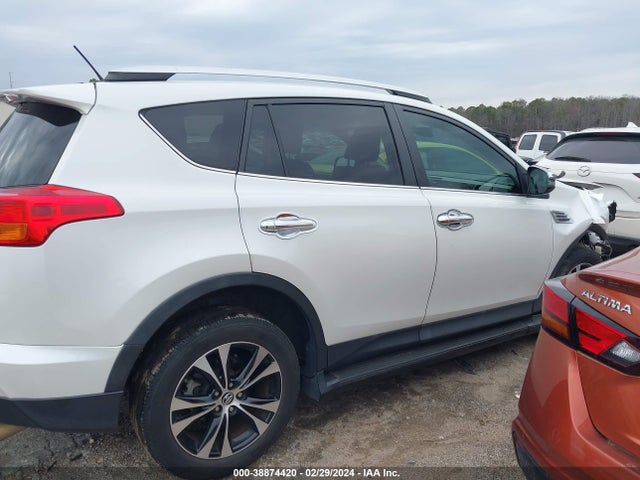 Toyota Rav4 Limited 2015 2T3YFREV1FW231939 Image 13