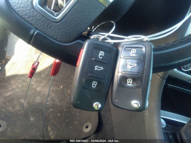 1VWBN7A37EC090360 Volkswagen Passat 2.0l Tdi Se