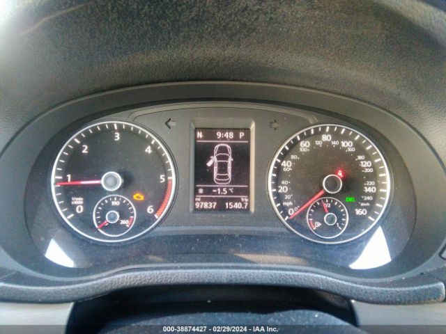 1VWBN7A37EC090360 Volkswagen Passat 2.0l Tdi Se