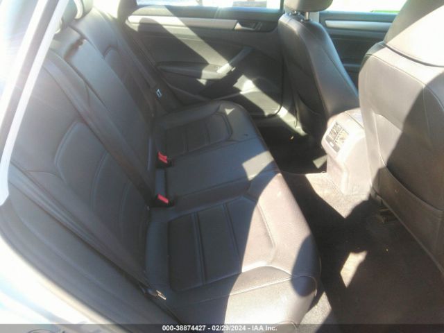 1VWBN7A37EC090360 Volkswagen Passat 2.0l Tdi Se