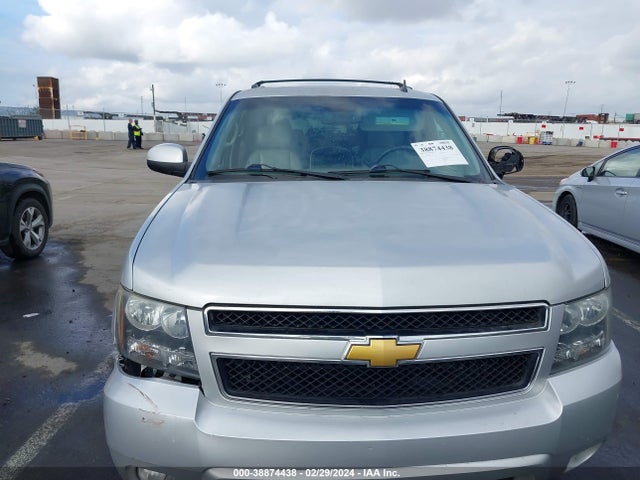 Chevrolet Suburban 1500 Lt 2014 1GNSCJE01ER124318 Image 12