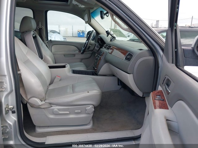 Chevrolet Suburban 1500 Lt 2014 1GNSCJE01ER124318 Image 5