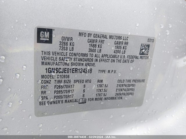 Chevrolet Suburban 1500 Lt 2014 1GNSCJE01ER124318 Image 9