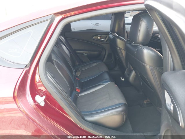 Chrysler 200 S 2015 1C3CCCBB5FN584898 Image 8