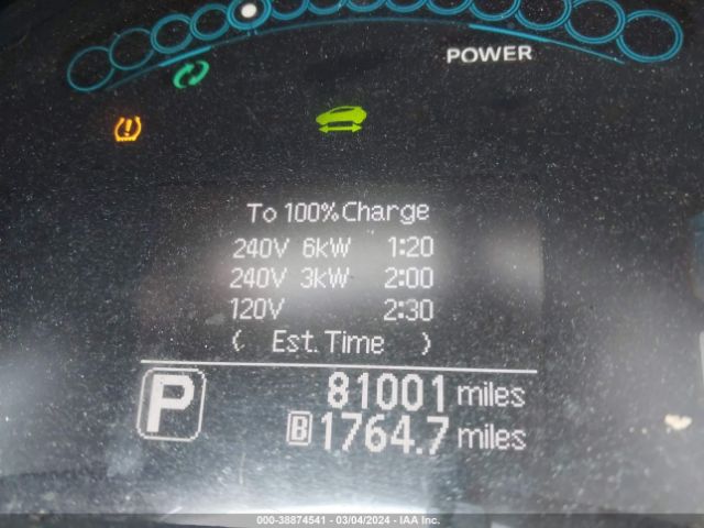 1N4AZ0CP6EC330384 Nissan LEAF SV