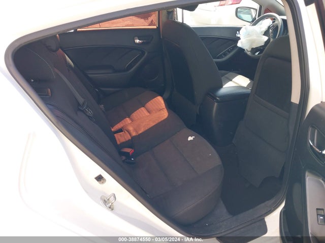 KIA FORTE LX 2016 KNAFK5A82G5597913 Image 8