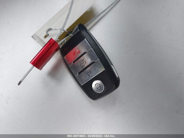 5XYPKDA51KG461909 KIA Sorento 3.3l Sxl