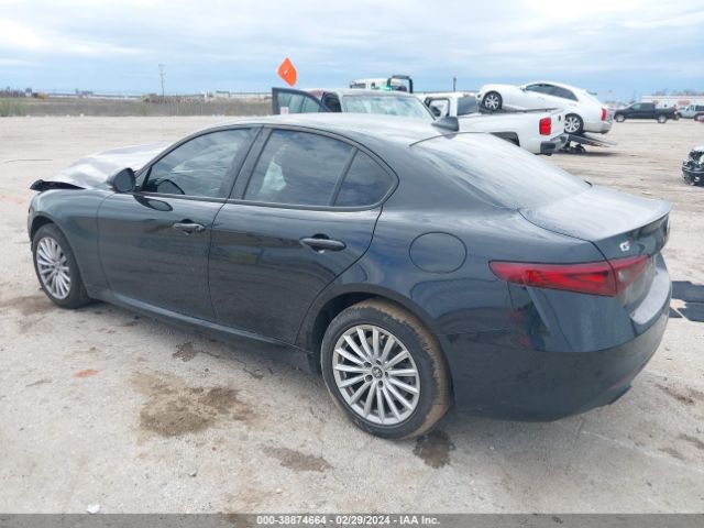 2022 ALFA ROMEO GIULIA ZARFANAN2N7660172 Photo 2