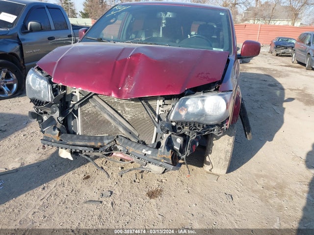 2C4RDGEG2HR707080 Dodge Grand Caravan Gt