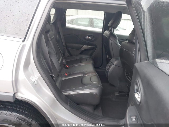 Jeep Cherokee Latitude Plus Fwd 2019 1C4PJLLB7KD370786 Image 8