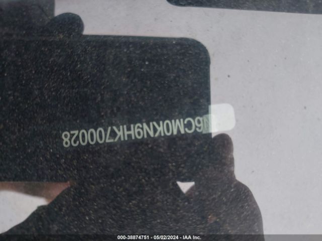 3N6CM0KN9HK700028 Nissan NV200 SV