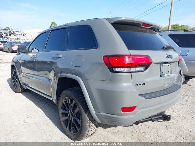 1C4RJFAG6MC827833 Jeep Grand Cherokee Laredo X 4x4