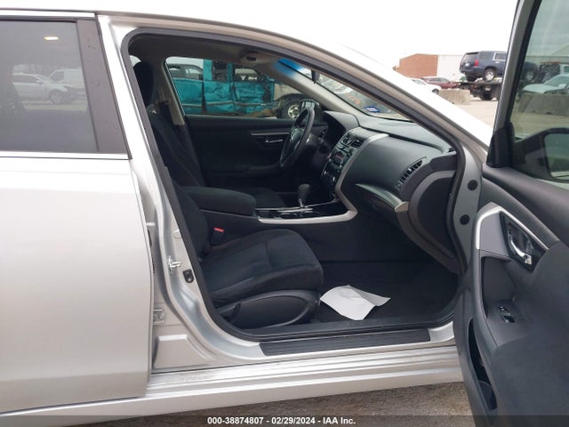 Nissan Altima 2.5 S 2014 1N4AL3AP6EN359099 Image 5