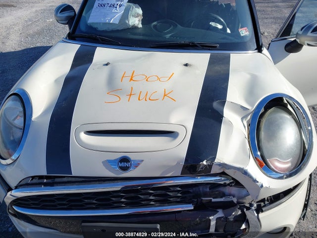 2015 MINI HARDTOP WMWXU3C56FT891721 Photo 9