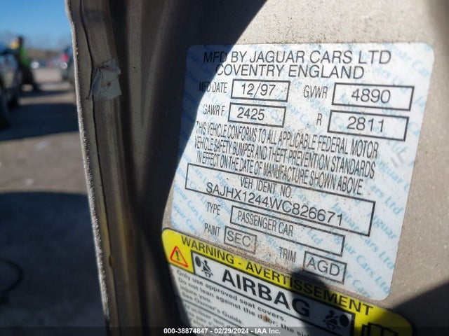 1998 JAGUAR XJ8 SAJHX1244WC826671 Photo 8