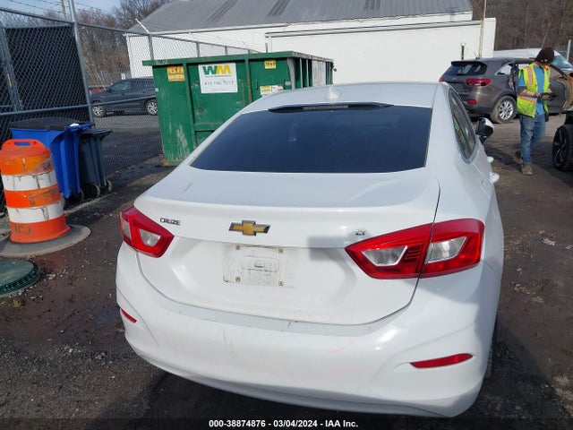 Chevrolet Cruze Lt Auto 2017 1G1BE5SM4H7209230 Image 16