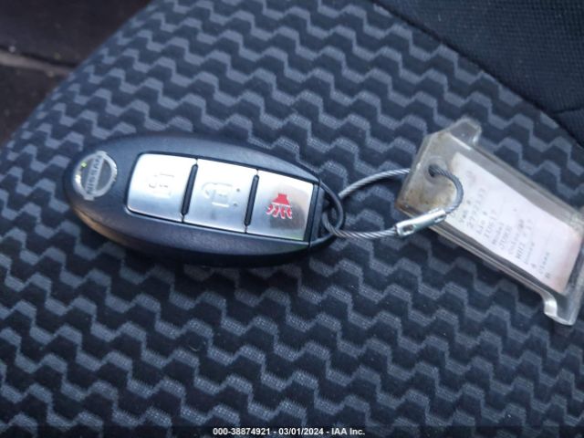 JN8AF5MR5HT705562 Nissan JUKE S