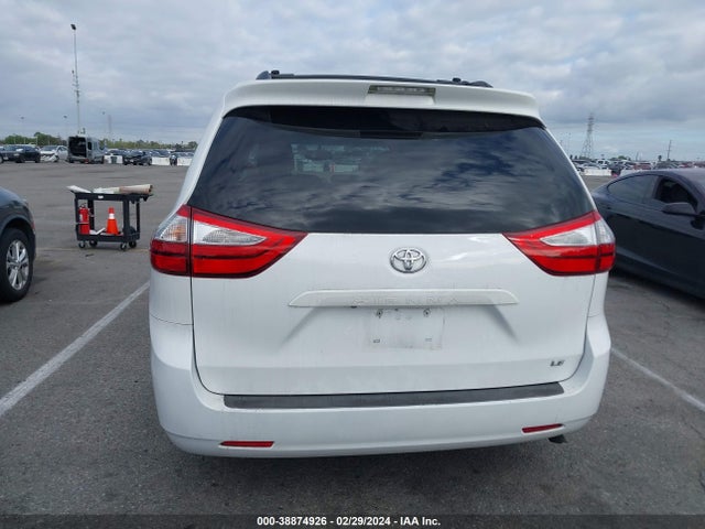 Toyota Sienna Le 8 Passenger 2015 5TDKK3DC2FS617673 Image 16