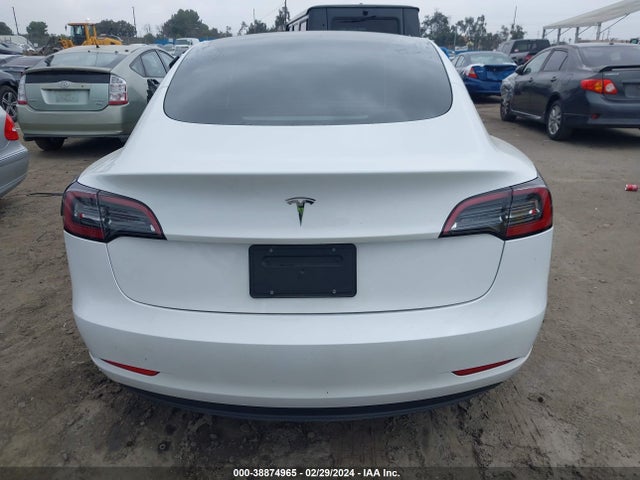 Tesla Model 3 Rear-wheel Drive 2023 5YJ3E1EA6PF638996 Image 16