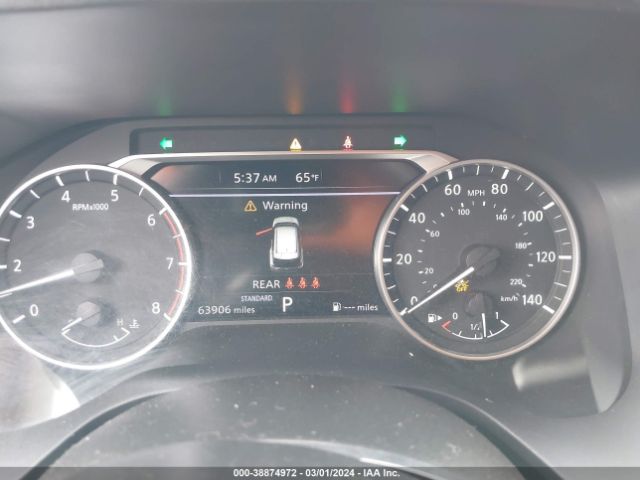 5N1AT3BA3MC701795 Nissan Rogue Sv Fwd