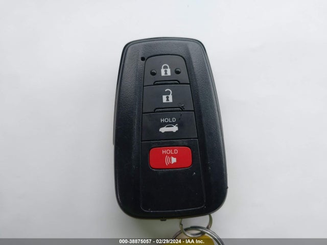4T1F11BK1PU075686 Toyota Camry Xle Awd