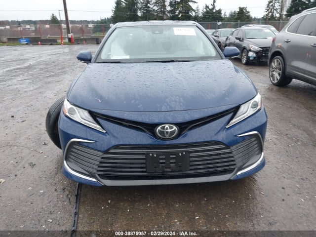 4T1F11BK1PU075686 Toyota Camry Xle Awd