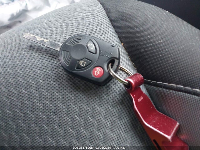 Ford ESCAPE SE 2017 1FMCU9G9XHUD98814 Image 11