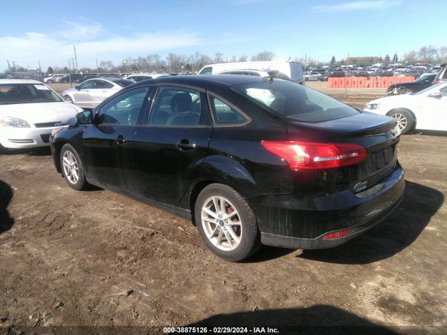 Ford FOCUS SE 2016 1FADP3F29GL251900 Image 3