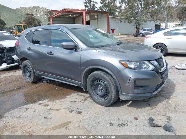 Nissan ROGUE S 2018 KNMAT2MT6JP619478 головне зображення