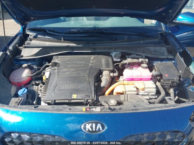 KNDCB3LC0M5477390 KIA NIRO LX