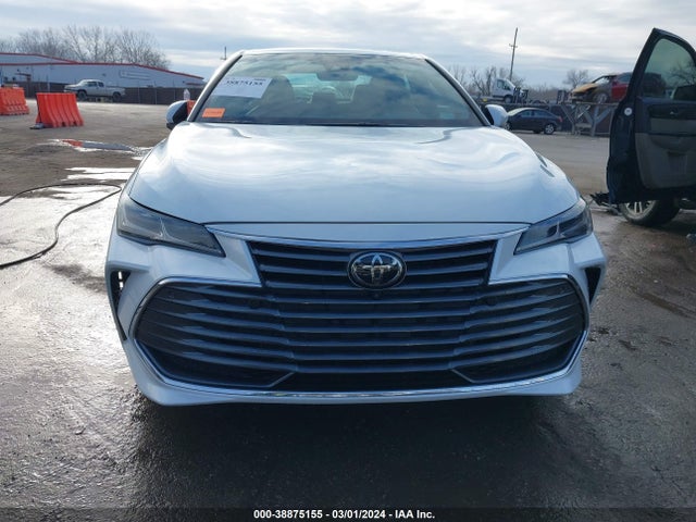 Toyota AVALON LIMITED 2022 4T1DZ1FB5NU076640 Image 13