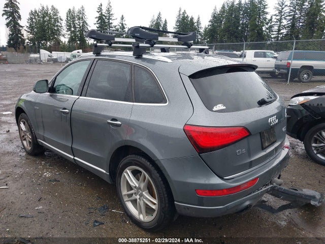 Audi Q5 2.0t Premium 2016 WA1L2AFP6GA093154 Image 3