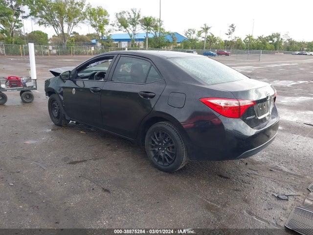 Toyota COROLLA LE 2017 2T1BURHE7HC831790 Image 3