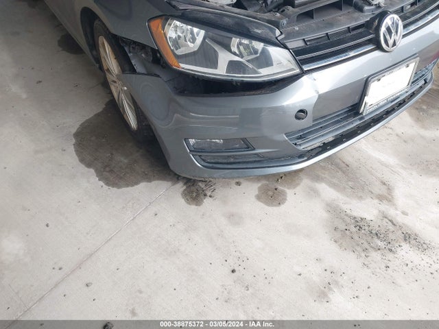 3VW2A7AU2FM022553 Volkswagen Golf Tdi Se 4-door