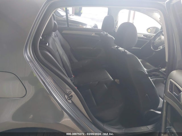 3VW2A7AU2FM022553 Volkswagen Golf Tdi Se 4-door