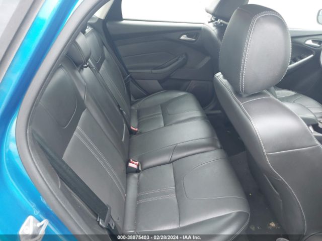 1FADP3F23EL233065 Ford FOCUS SE