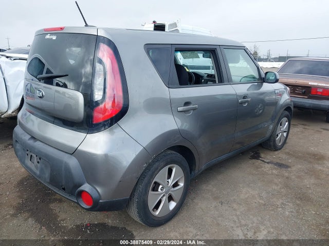 KIA Soul 2015 KNDJN2A23F7143106 Image 4