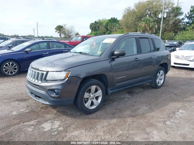 Jeep Compass Sport 2016 1C4NJCBA6GD688647 Image 2