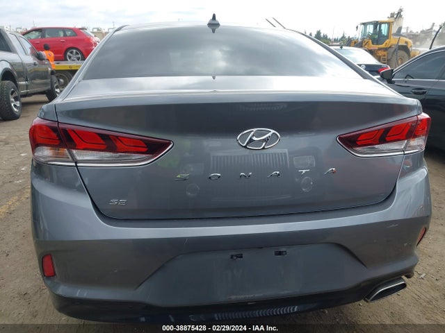 Hyundai SONATA SE 2018 5NPE24AF1JH699282 Image 17