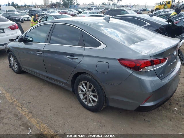 Hyundai SONATA SE 2018 5NPE24AF1JH699282 Image 3