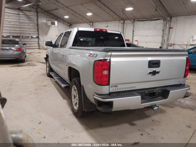 Chevrolet Silverado 1500 2lt 2018 3GCUKREC8JG318044 Image 3