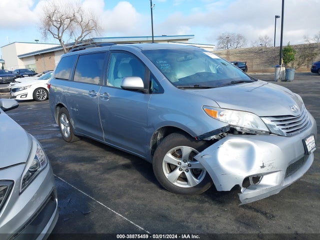 Toyota Sienna Le 8 Passenger 2016 5TDKK3DC9GS729503 Image 13