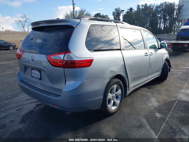 Toyota Sienna Le 8 Passenger 2016 5TDKK3DC9GS729503 Image 4