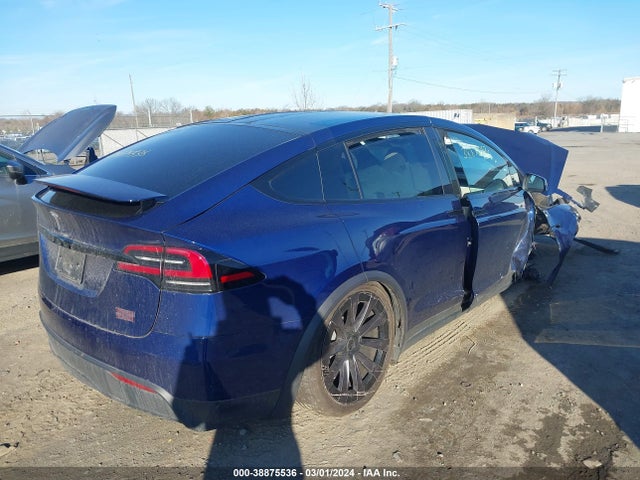 7SAXCBE67NF352826 Tesla Model X Plaid Tri Motor All-wheel Drive