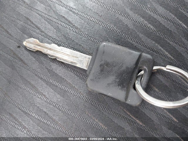 Nissan ROGUE S 2017 KNMAT2MV8HP520043 Image 11